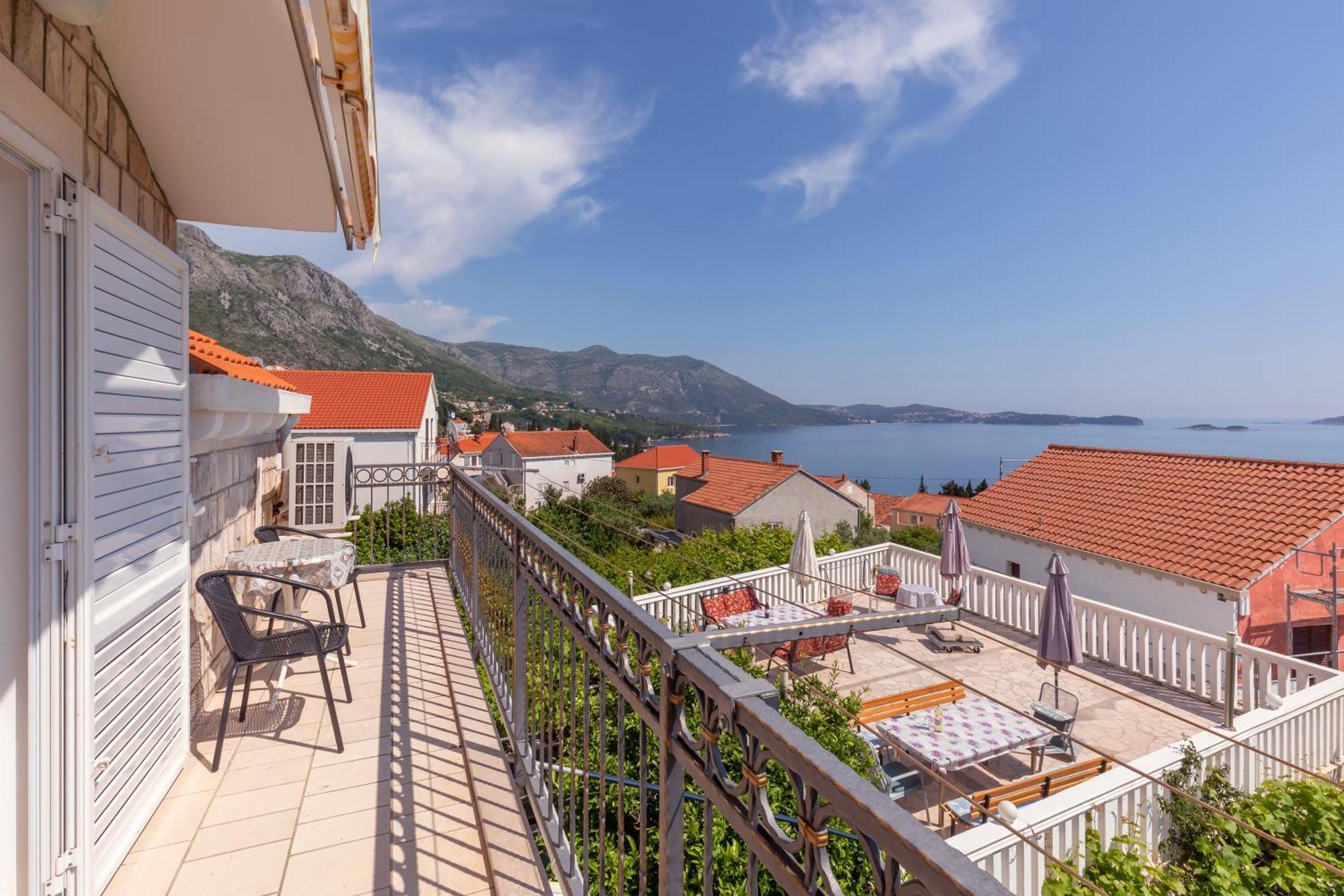 Apartmani Galic 2 Mlini Bagian luar foto
