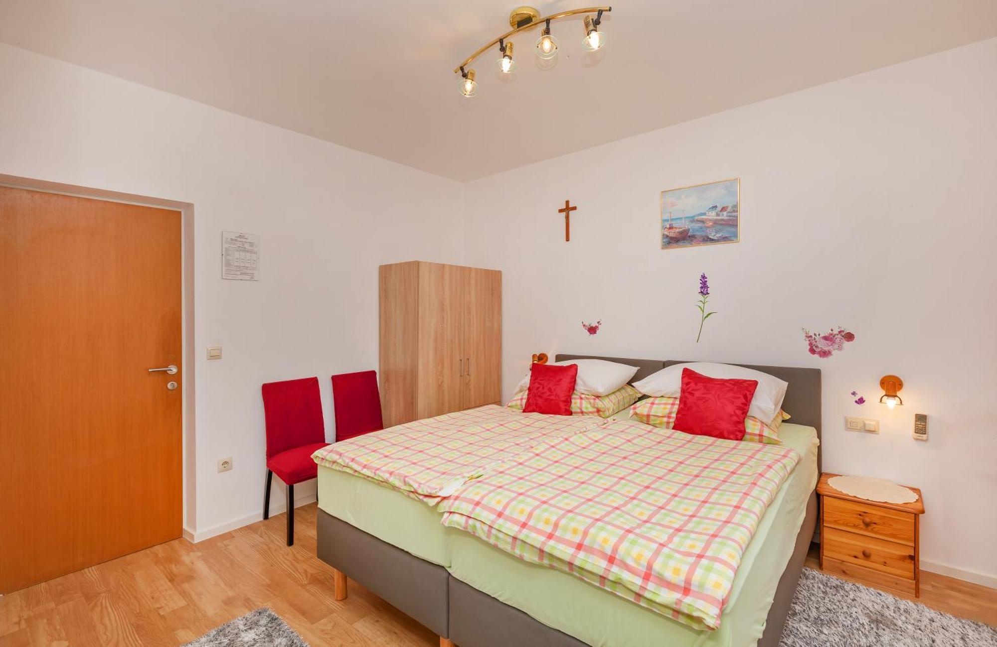 Apartmani Galic 2 Mlini Bagian luar foto
